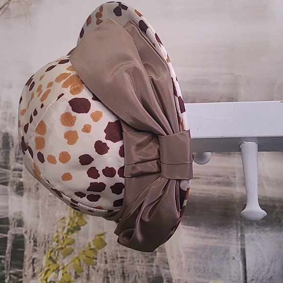 Sally Vielor Vielon Headlines Vintage Sophisticated Elegant Womens Hat